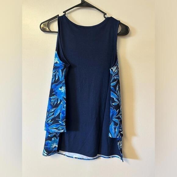 DG2 by Diane Gilman sleeveless - Picture 3 of 5